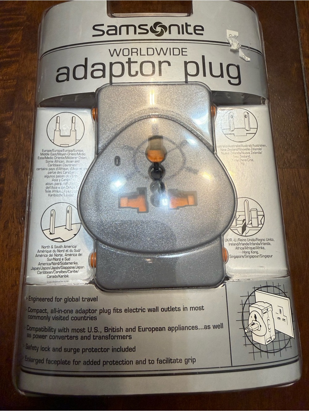 Adapter plug for travel